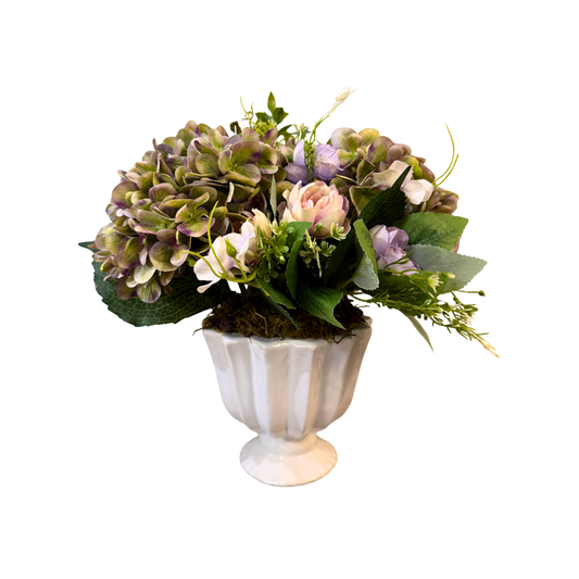 Arreglo Floral "Francés Hortensias MP" – Copa de Cerámica Acanalada con Hortensias Dusty y Nido Decorativo