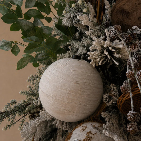 Esfera Navideña Blanca Textura Rústica 20 cm