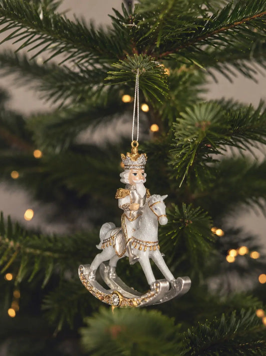 Ornamento Navideño Cascanueces Rey en Caballo Blanco y Oro